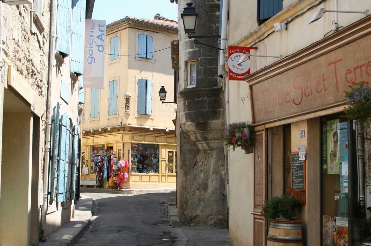 Les Lavandins-Gite Frederic Saint-Rémy-de-Provence エクステリア 写真